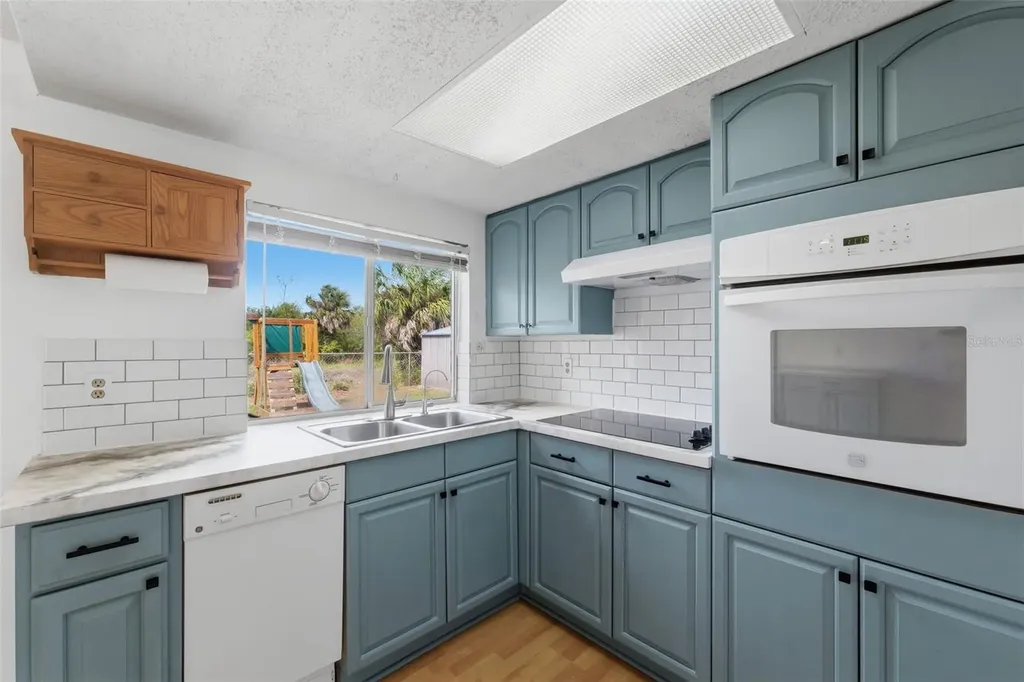 10011 Cherry Creek Lane Port Richey FL 34668