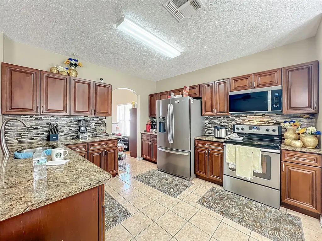 8016 Equitation Court Orlando FL 32818