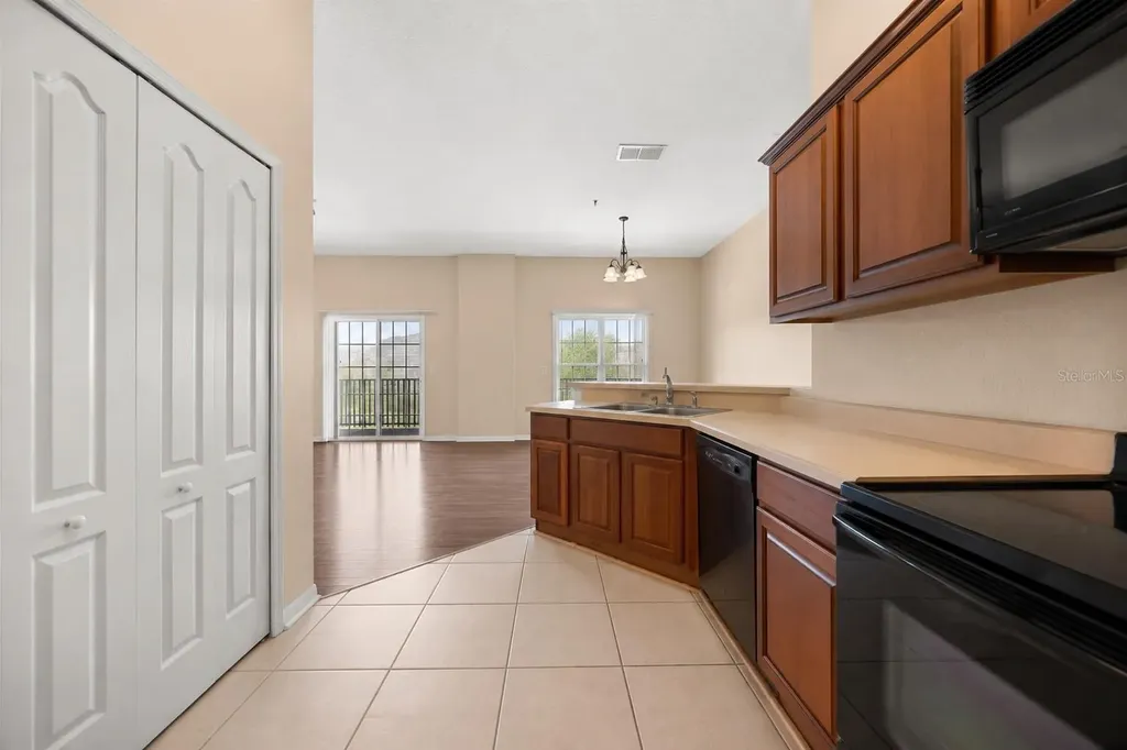 2210 San Jacinto Circle Sanford FL 32771
