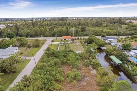 3111 Banyan Way Punta Gorda FL 33950