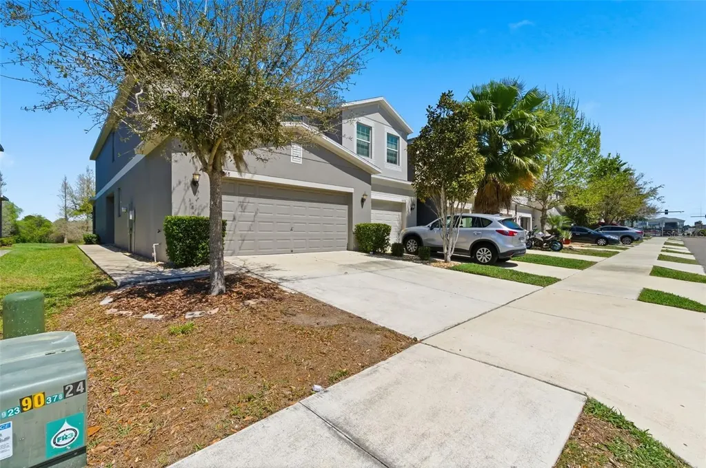 10668 Lake Montauk Drive Riverview FL 33578