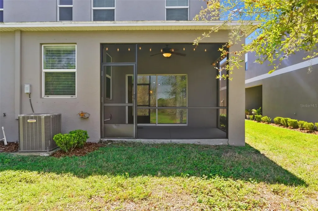 10668 Lake Montauk Drive Riverview FL 33578