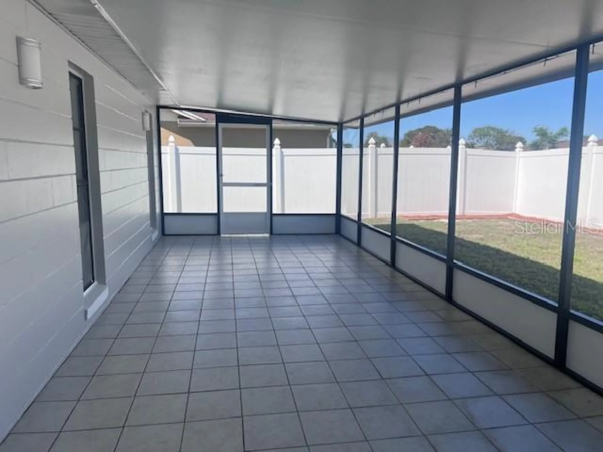 325 Lariat Lane Kissimmee FL 34743