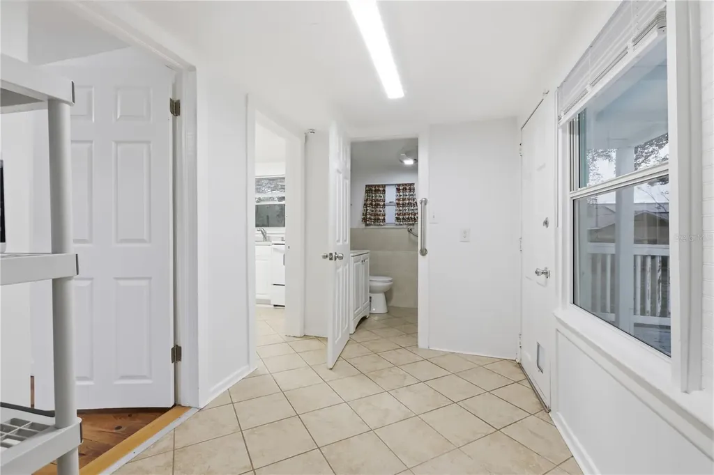 1120 E Minnesota Avenue Deland FL 32724