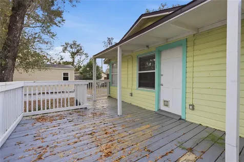 1120 E Minnesota Avenue Deland FL 32724