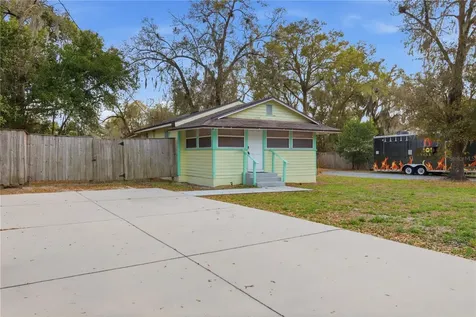 1120 E Minnesota Avenue Deland FL 32724
