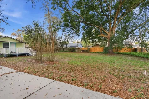 1120 E Minnesota Avenue Deland FL 32724