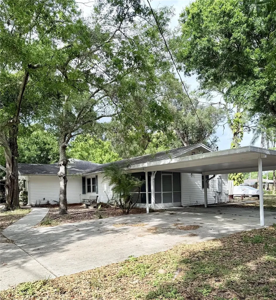 2419 Wells Avenue Sarasota FL 34232