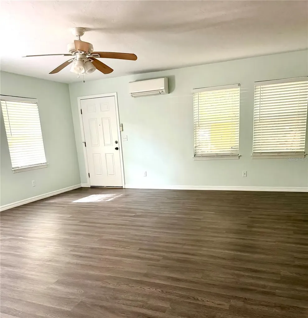 2419 Wells Avenue Sarasota FL 34232