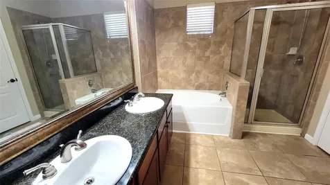 914 Charo Parkway Davenport FL 33897