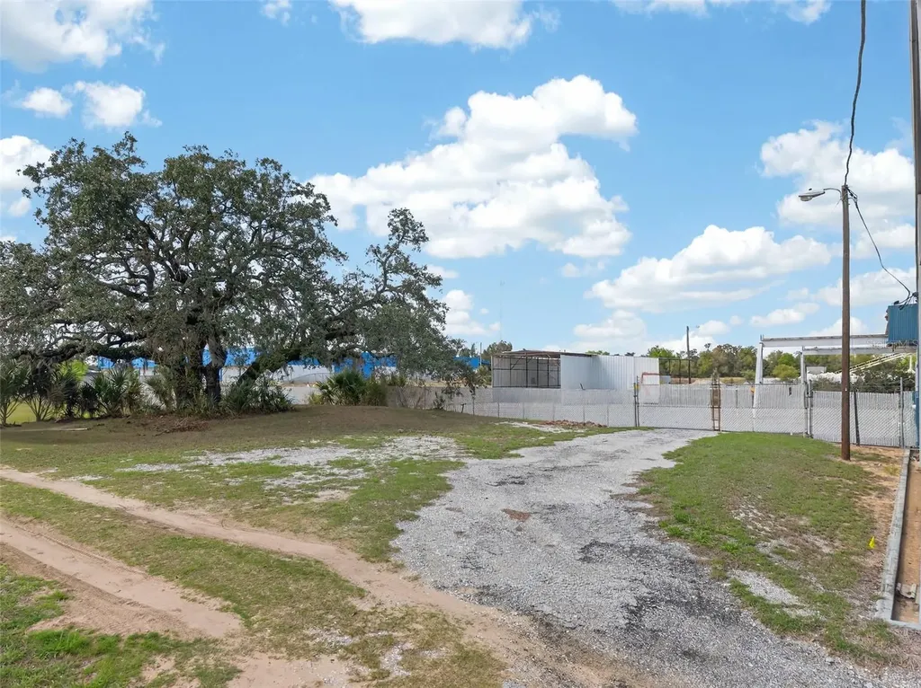 Highway 17 92 N Haines City FL 33844