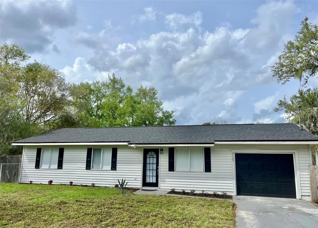4705 Robin Drive St Cloud FL 34772