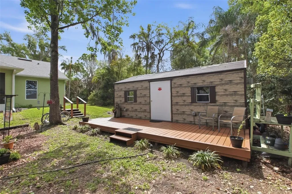 2200 N Clara Avenue Deland FL 32720