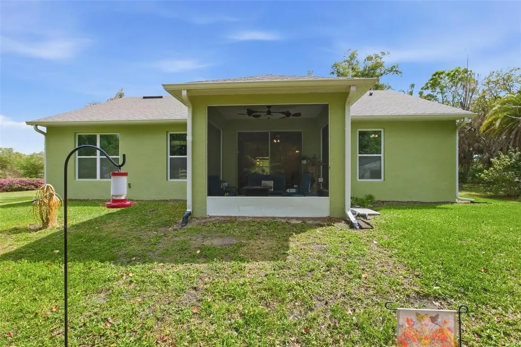2200 N Clara Avenue Deland FL 32720