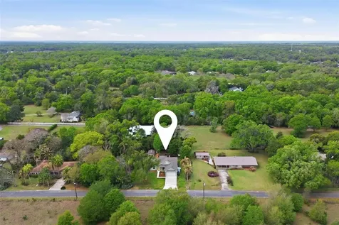 2200 N Clara Avenue Deland FL 32720