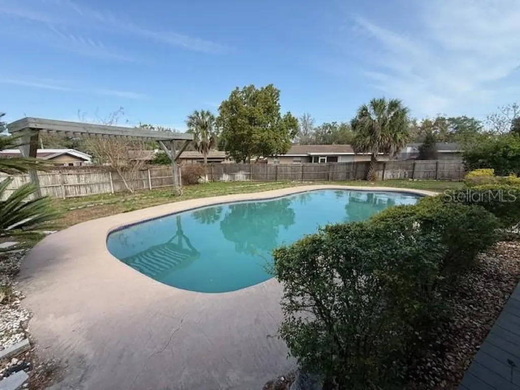 1102 Fredrick Lane Brandon FL 33511