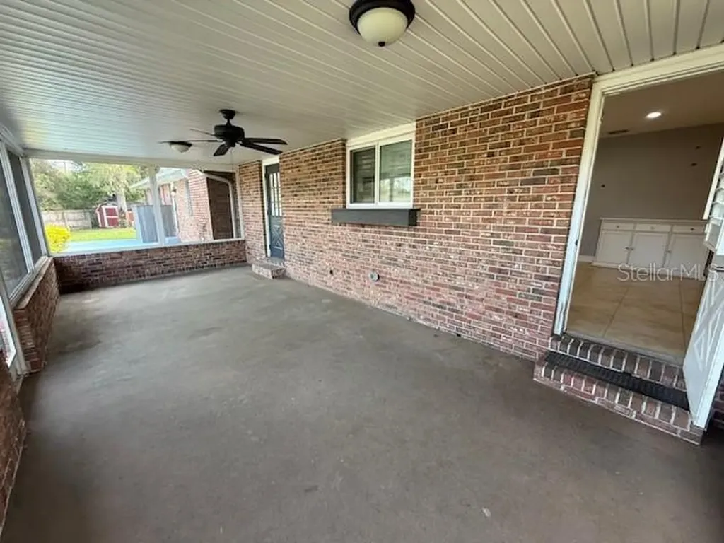 1102 Fredrick Lane Brandon FL 33511