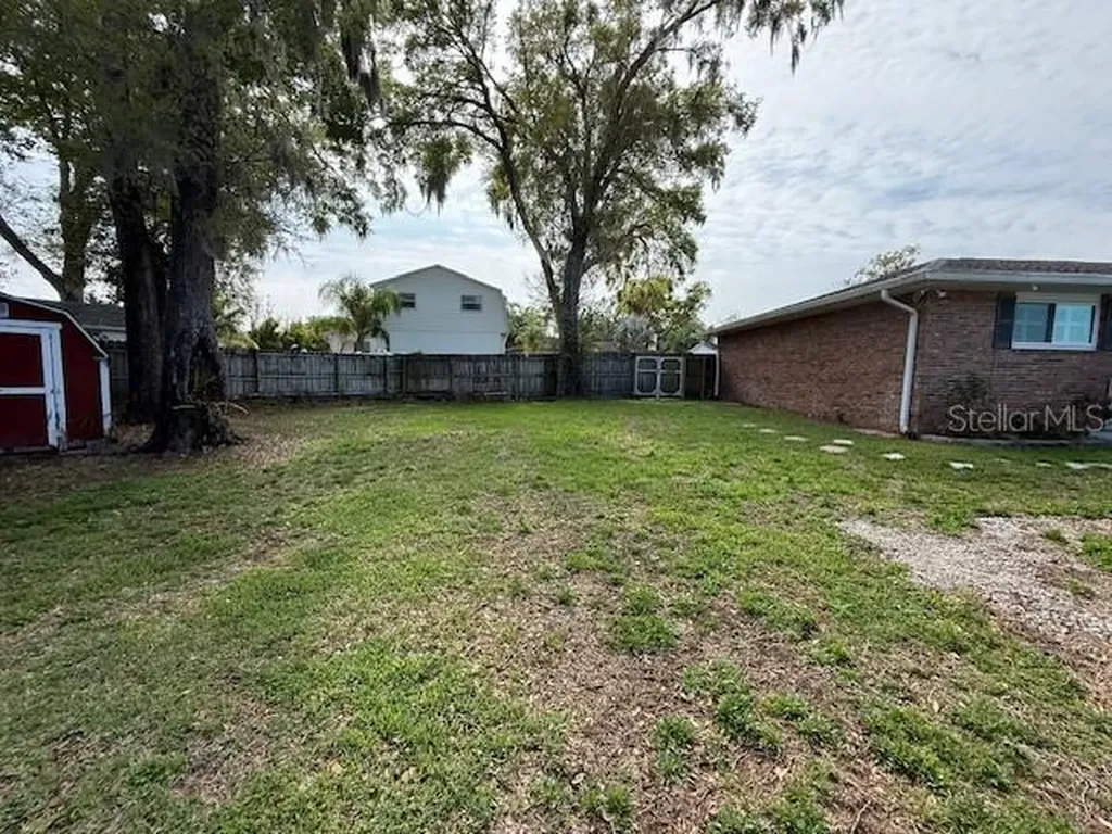 1102 Fredrick Lane Brandon FL 33511