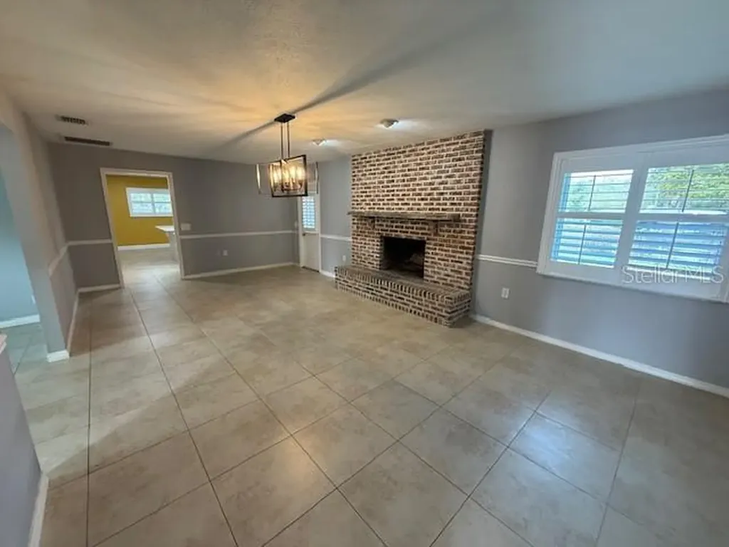 1102 Fredrick Lane Brandon FL 33511