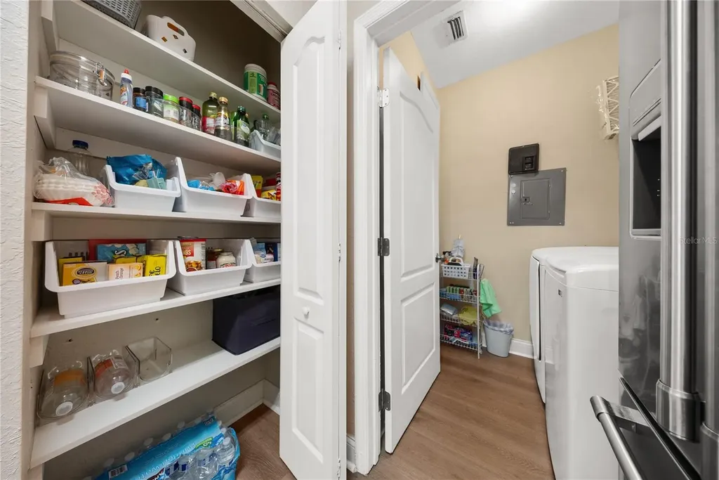 3307 S Kirkman Road Orlando FL 32811
