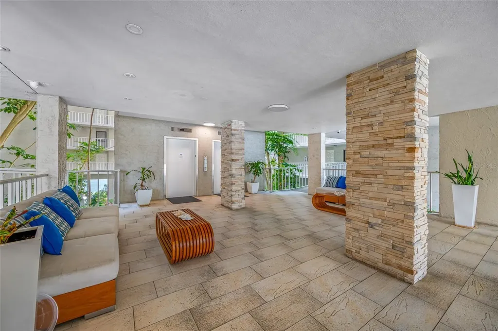 500 N Osceola Avenue Clearwater FL 33755
