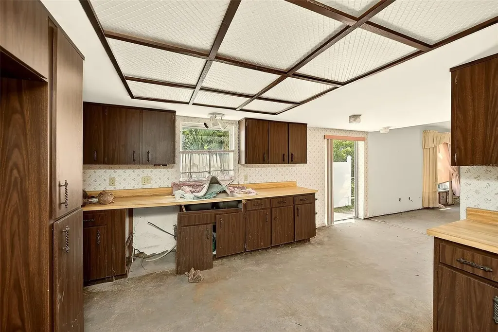 205 Gulf Boulevard Belleair Beach FL 33786