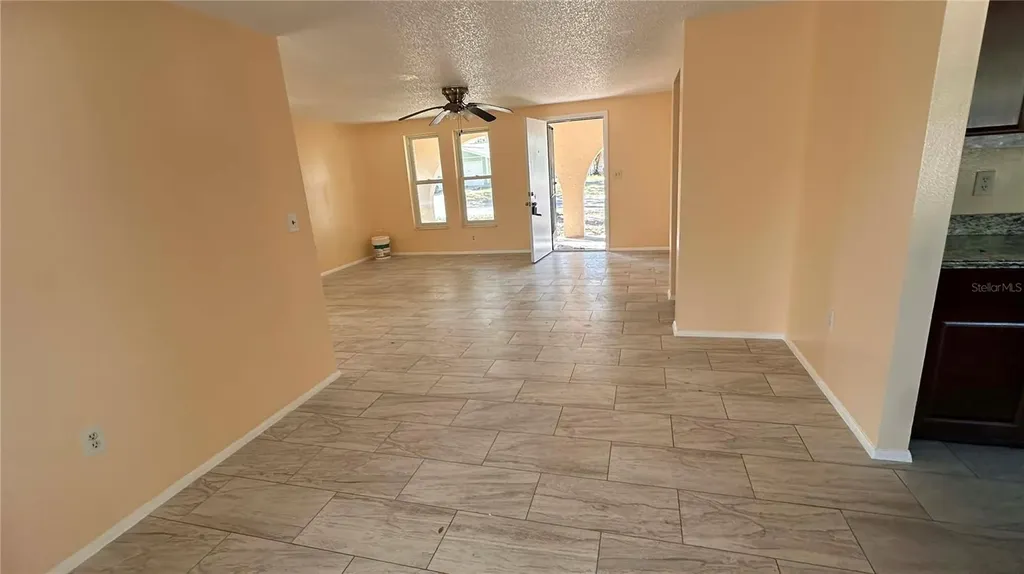 6204 38th Avenue W Bradenton FL 34209