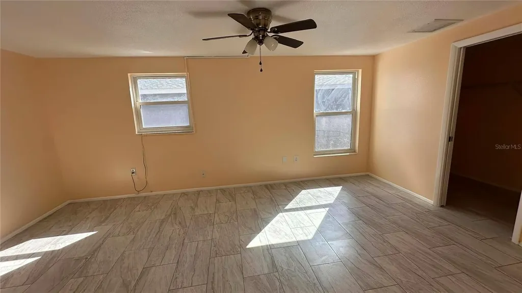 6204 38th Avenue W Bradenton FL 34209