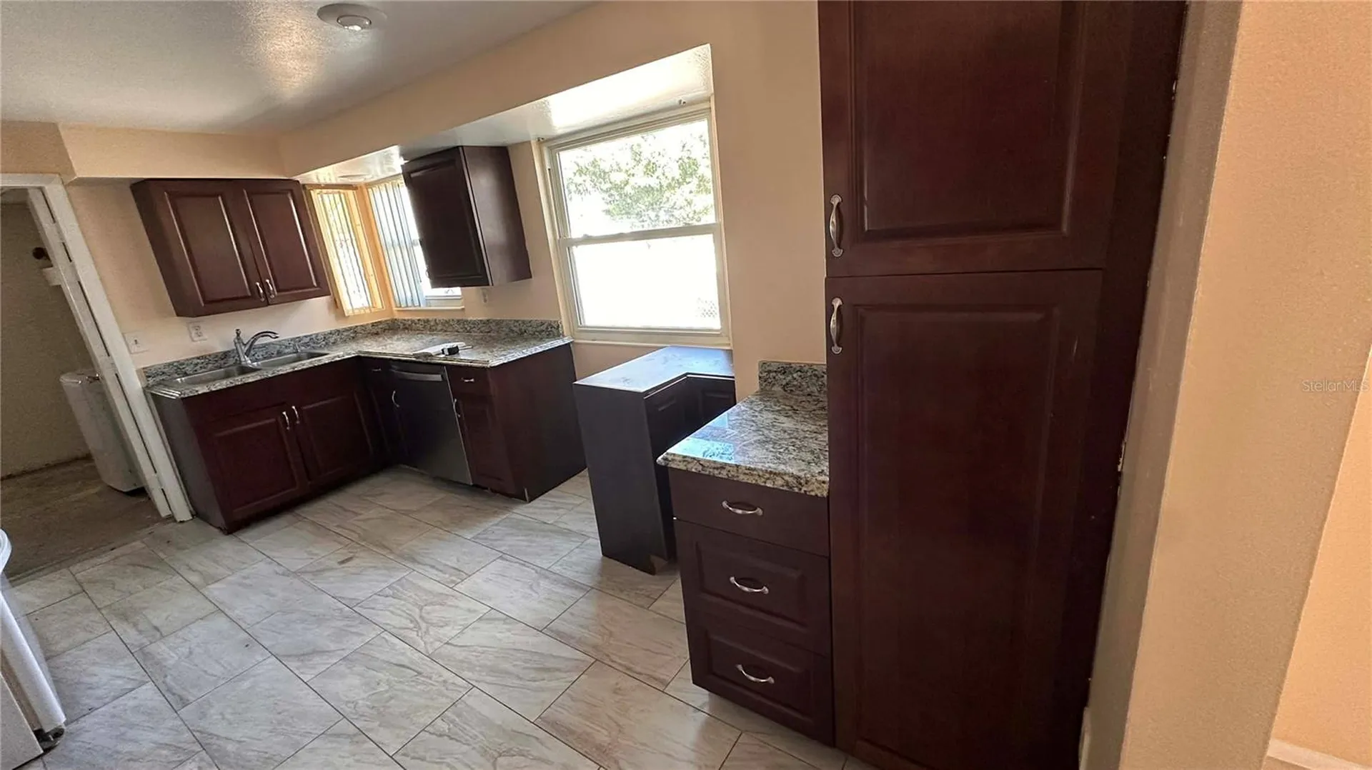 6204 38th Avenue W Bradenton FL 34209