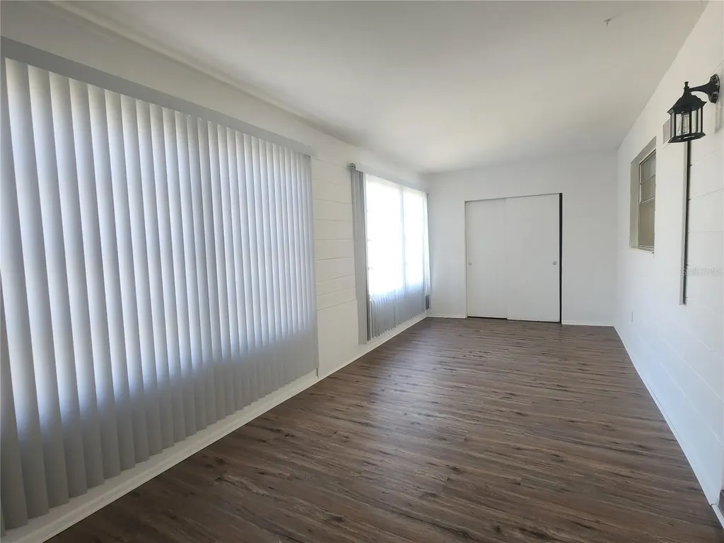 2464 Australia Way E Clearwater FL 33763