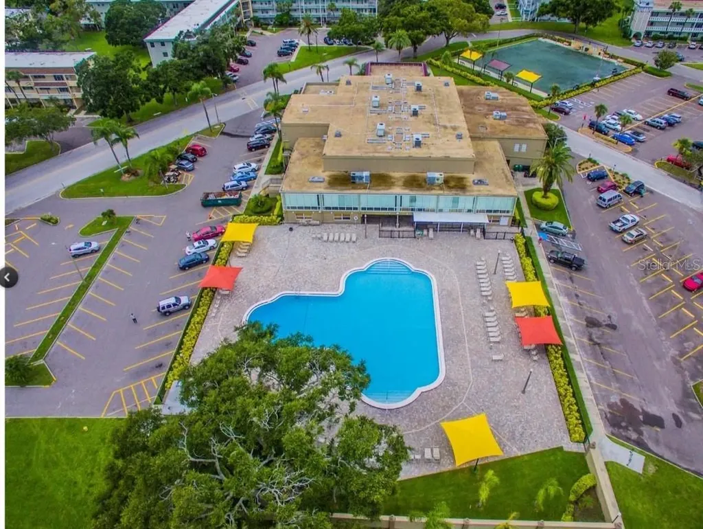 2464 Australia Way E Clearwater FL 33763
