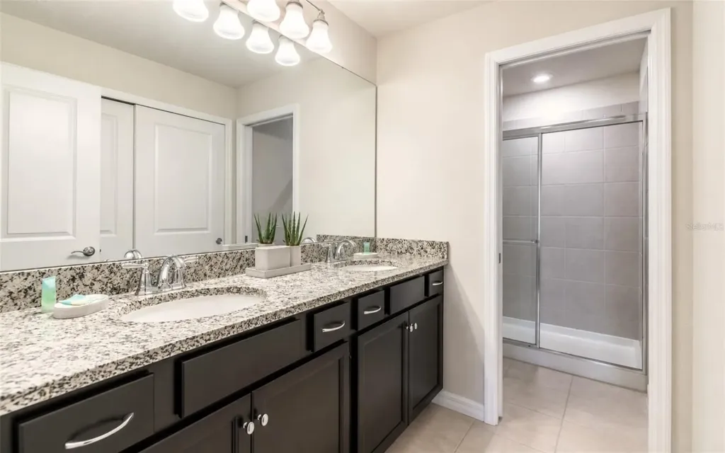 886 Paradise Drive Davenport FL 33897