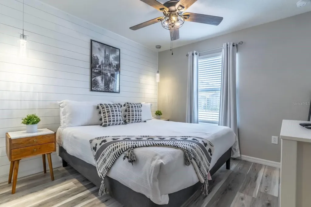 886 Paradise Drive Davenport FL 33897