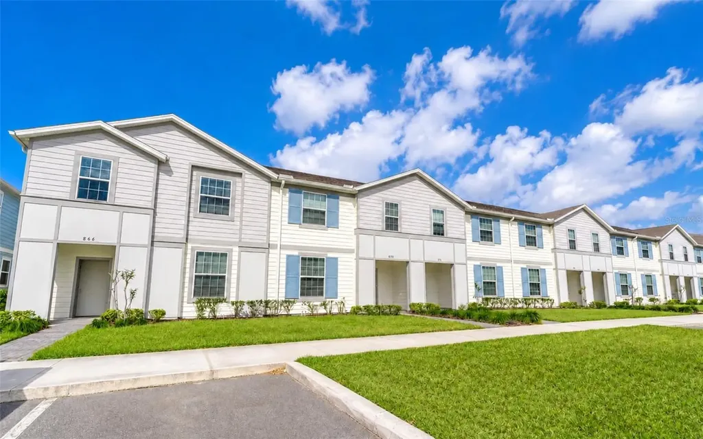886 Paradise Drive Davenport FL 33897