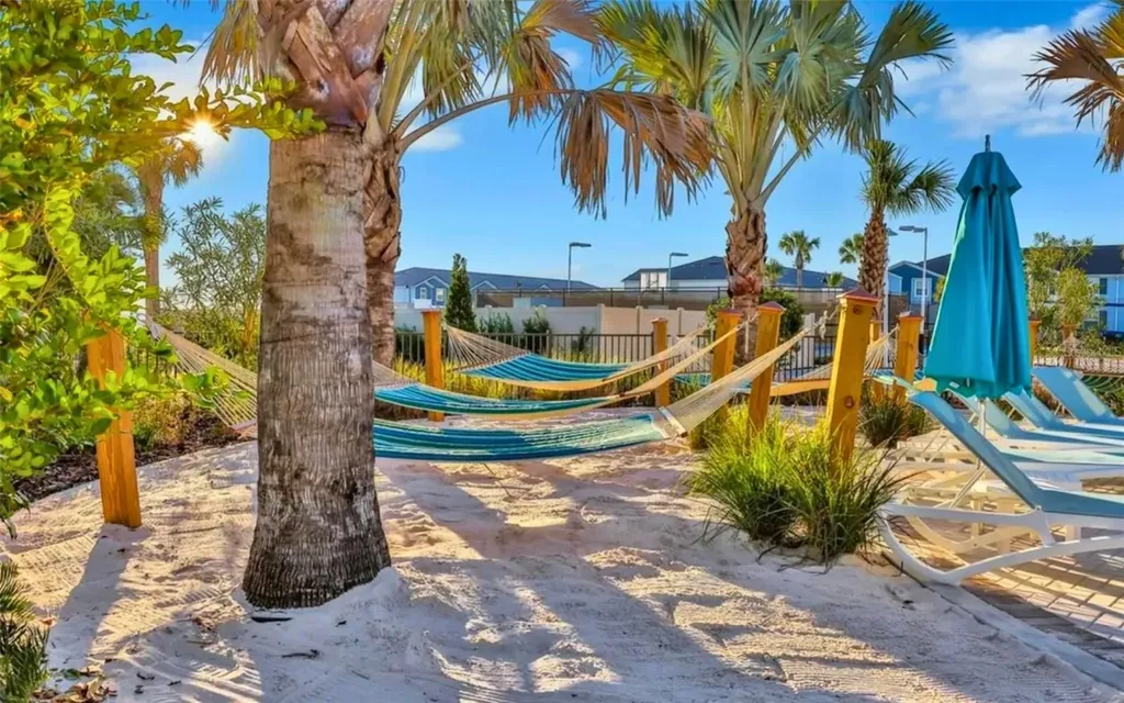 886 Paradise Drive Davenport FL 33897