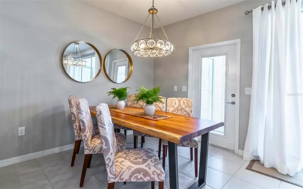 886 Paradise Drive Davenport FL 33897