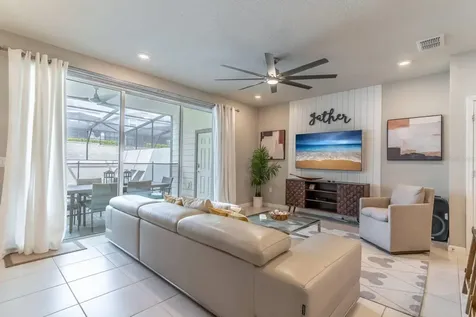 886 Paradise Drive Davenport FL 33897
