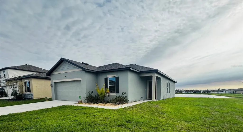 927 Kelly Fern Loop Ruskin FL 33570