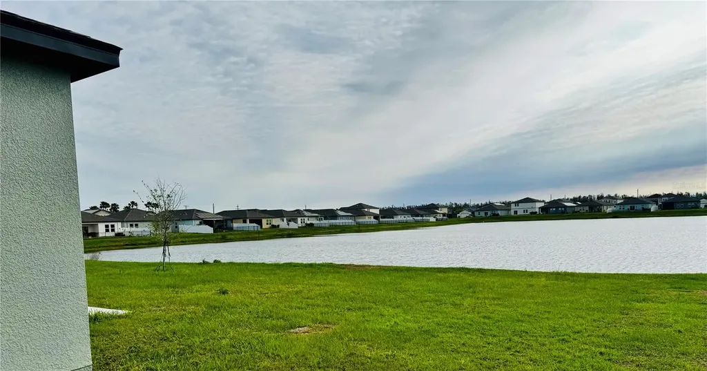 927 Kelly Fern Loop Ruskin FL 33570