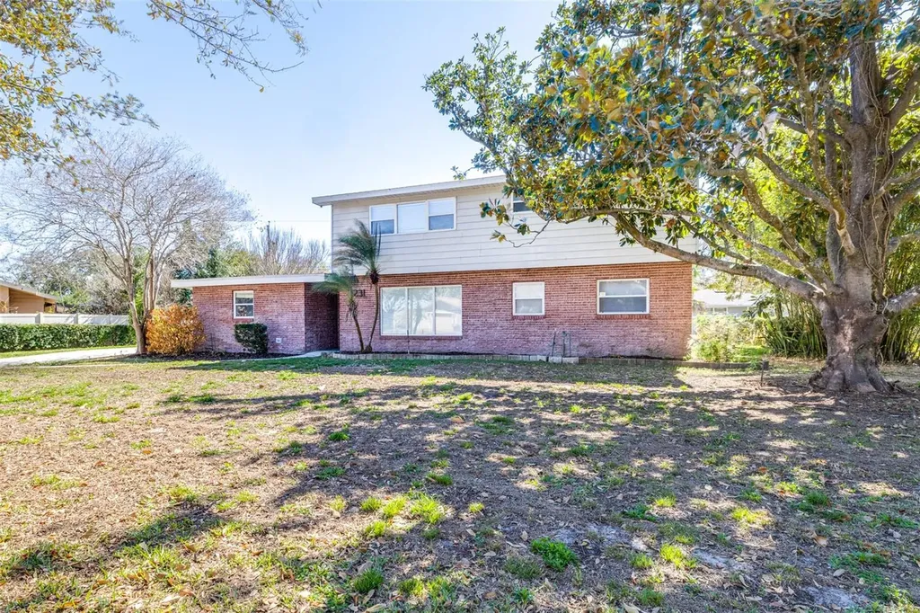 1231 Greenview Drive Lakeland FL 33805