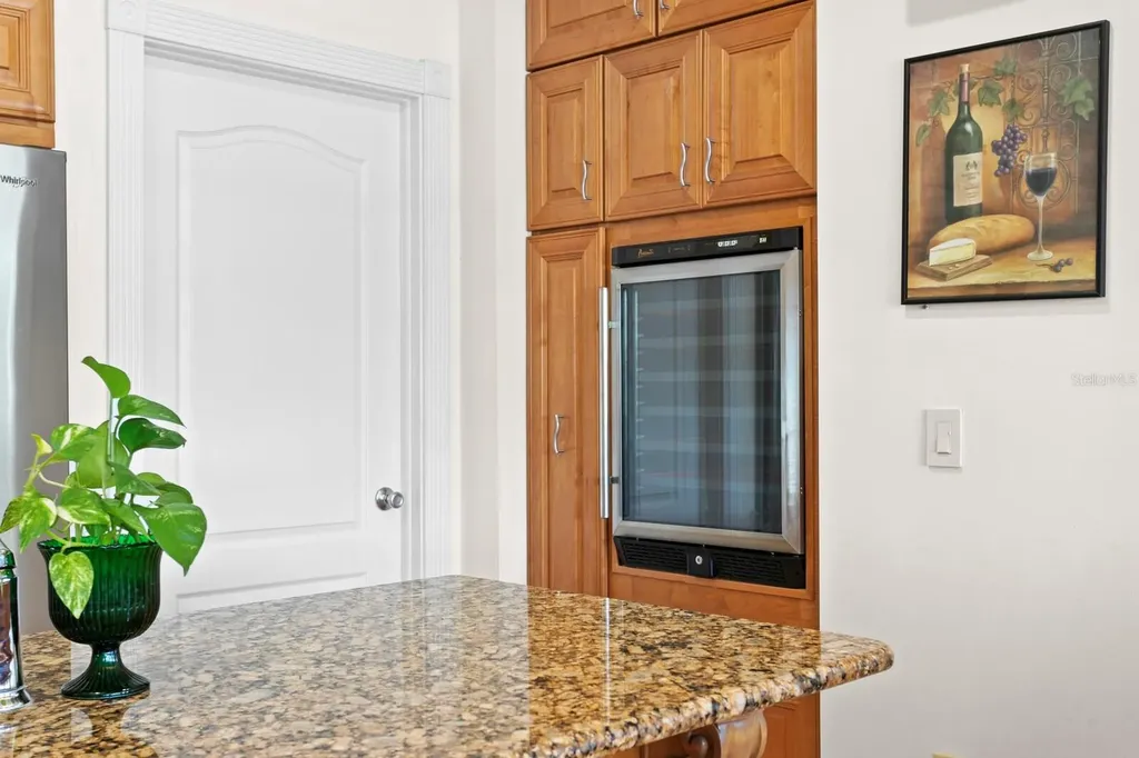 13548 Lake Magdalene Drive Tampa FL 33613