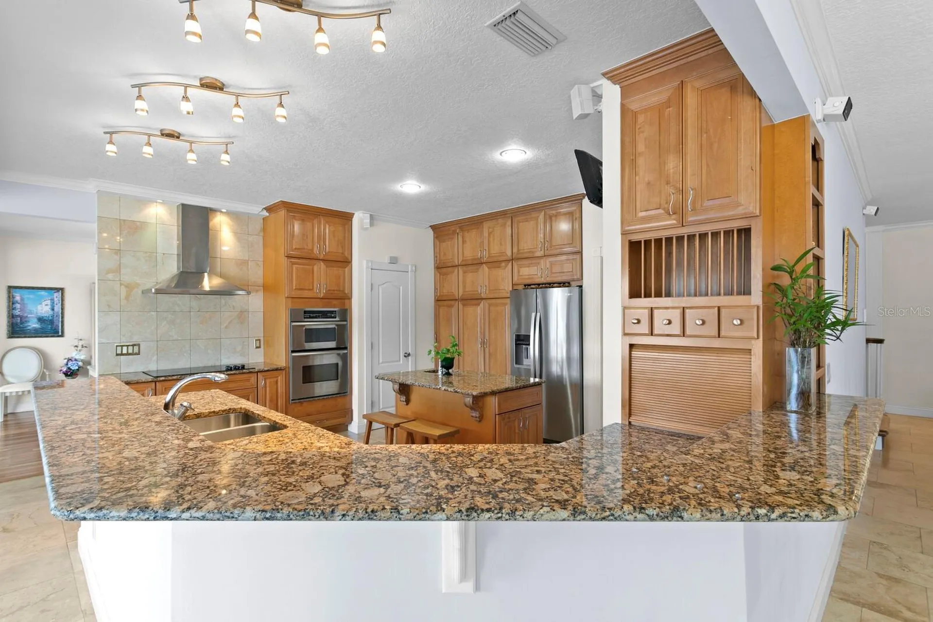 13548 Lake Magdalene Drive Tampa FL 33613