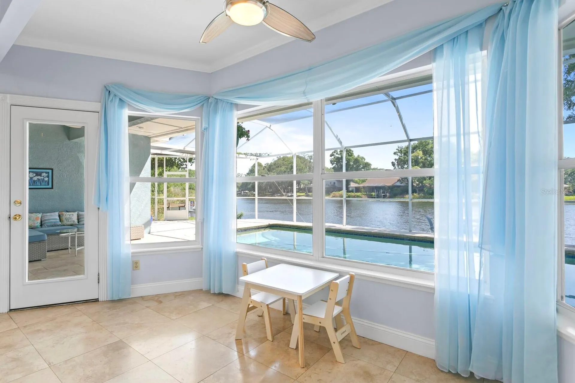 13548 Lake Magdalene Drive Tampa FL 33613