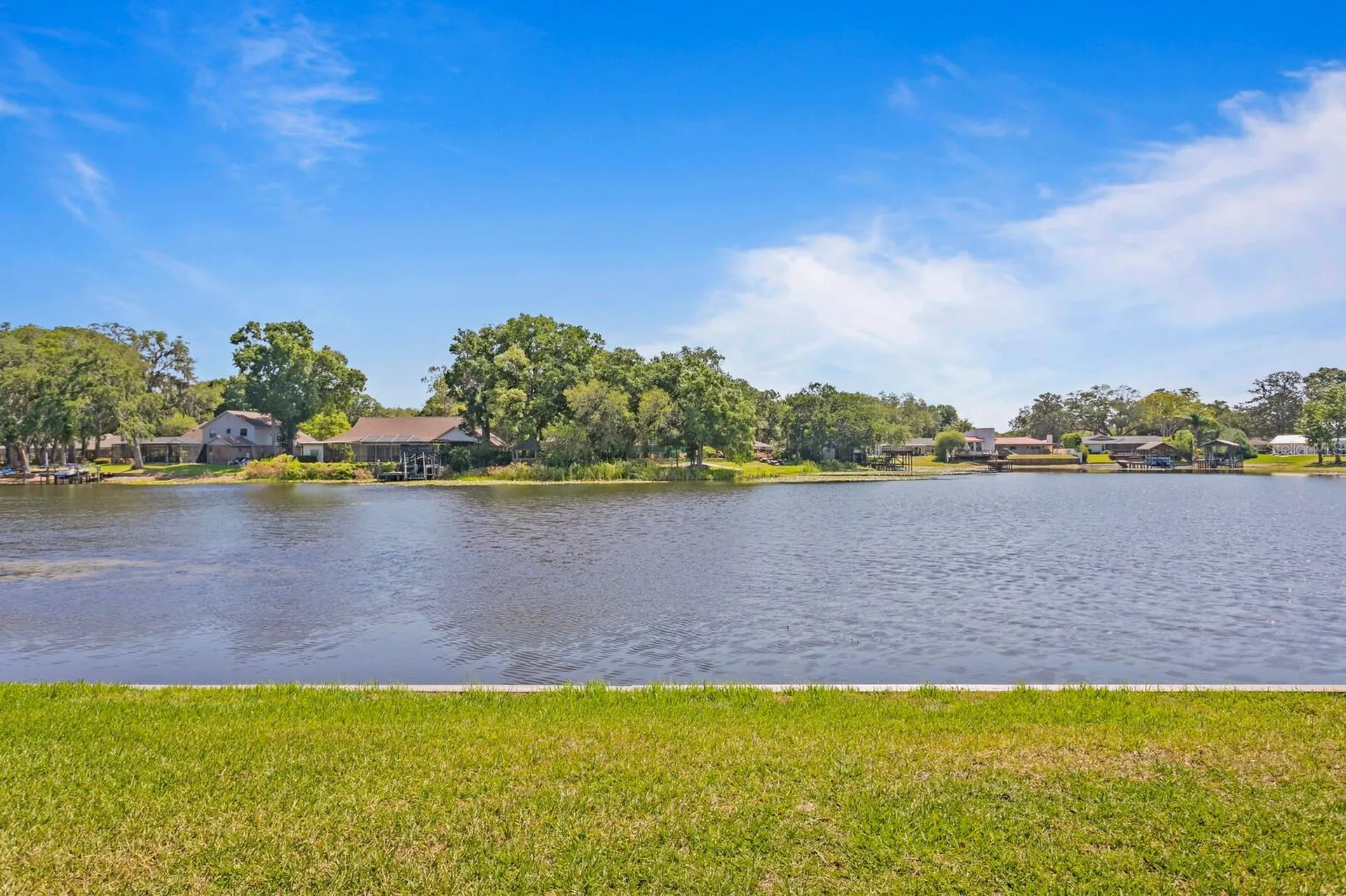 13548 Lake Magdalene Drive Tampa FL 33613
