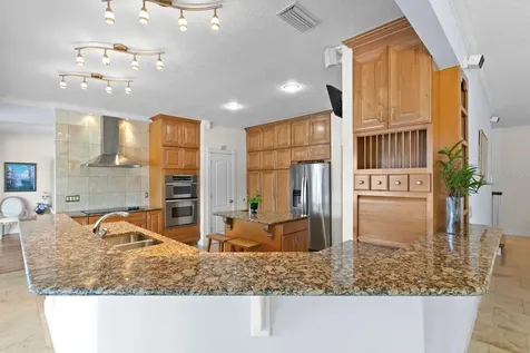 13548 Lake Magdalene Drive Tampa FL 33613
