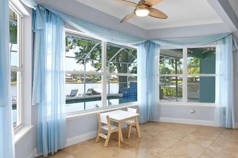 13548 Lake Magdalene Drive Tampa FL 33613
