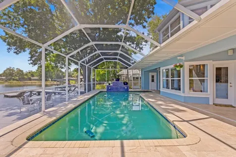 13548 Lake Magdalene Drive Tampa FL 33613