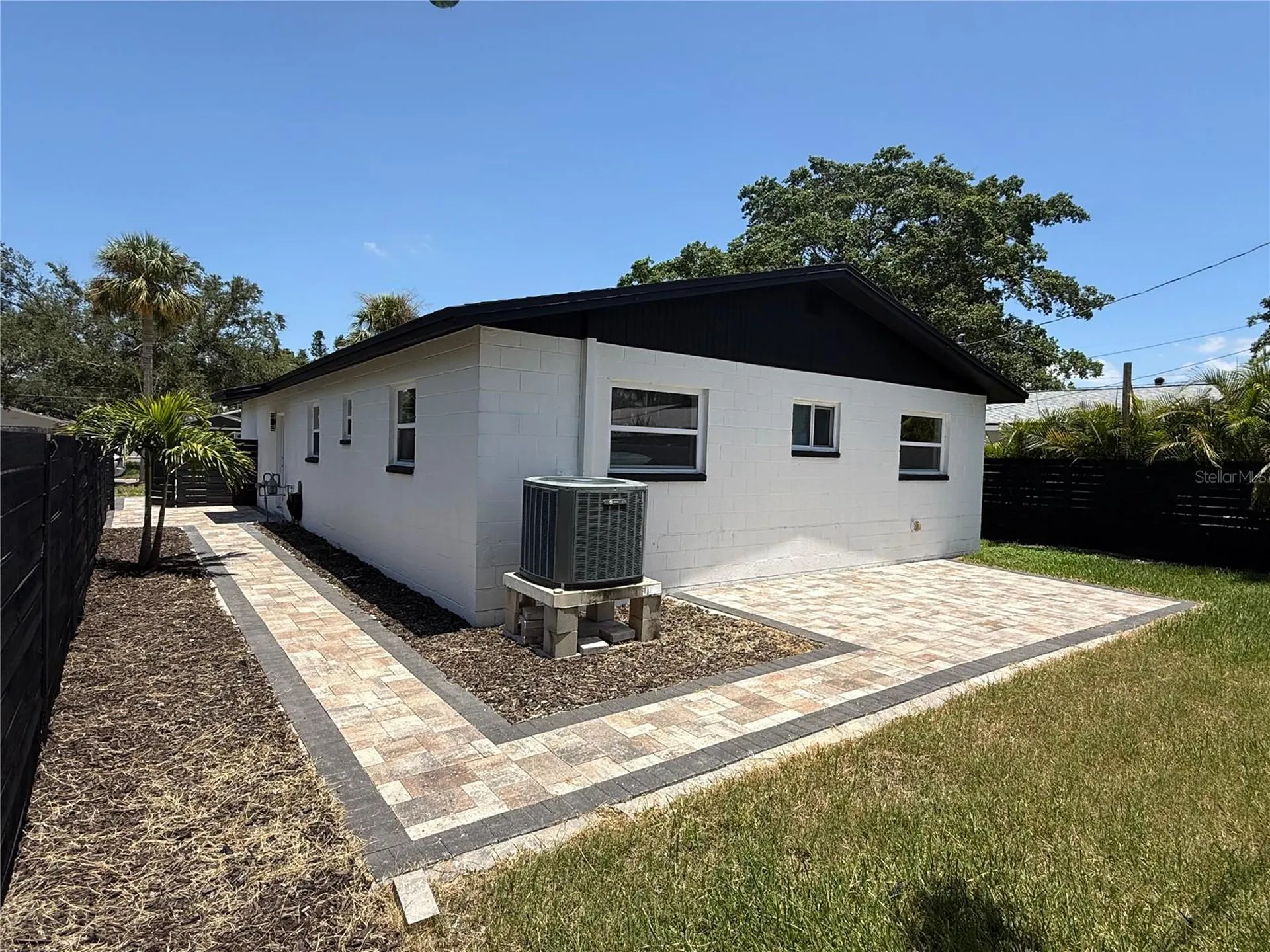 1766 Maryland Avenue NE St Petersburg FL 33703