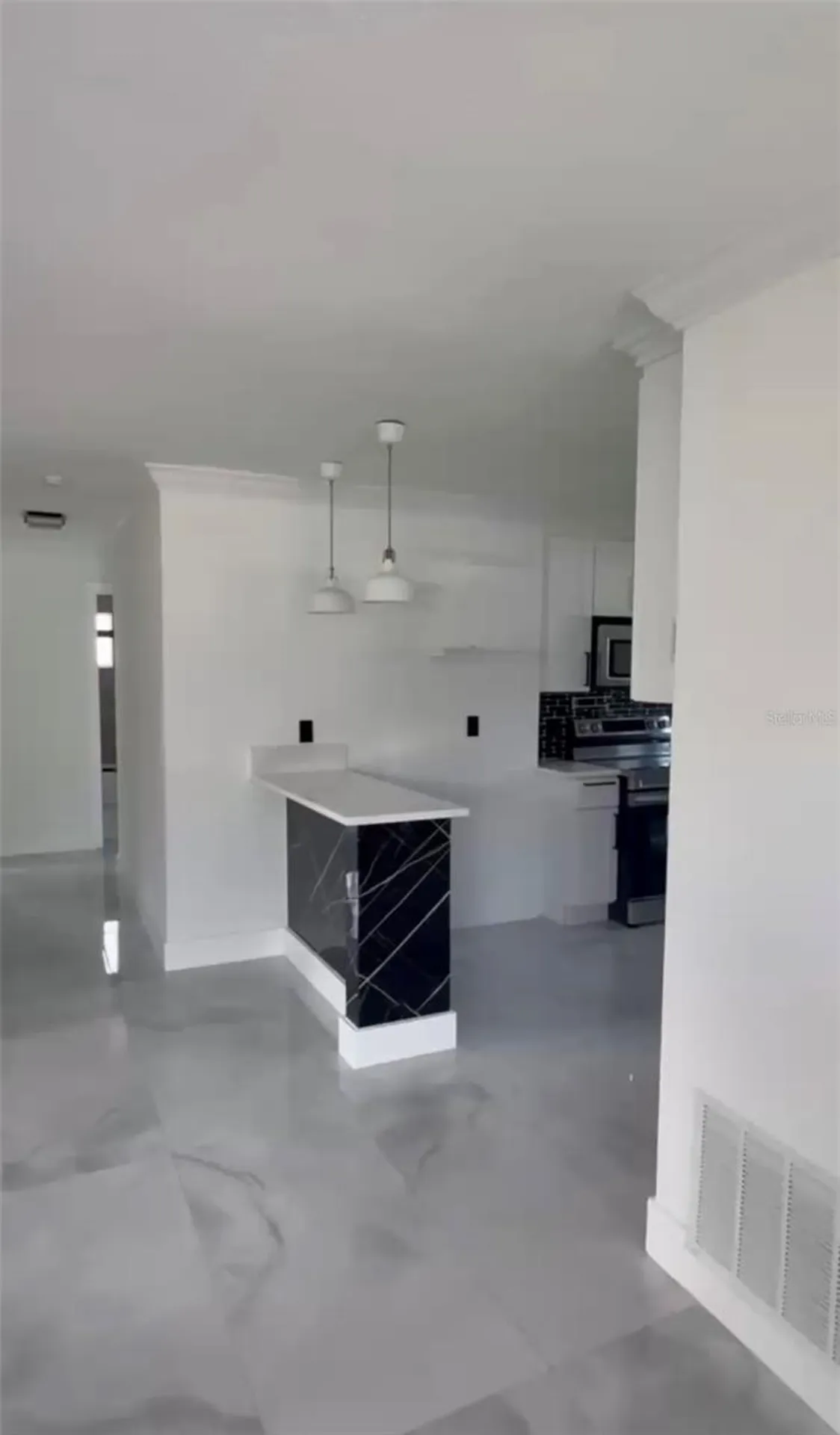 1766 Maryland Avenue NE St Petersburg FL 33703