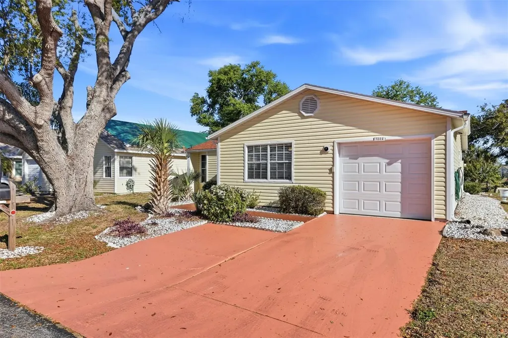 3804 41st Avenue W Bradenton FL 34205